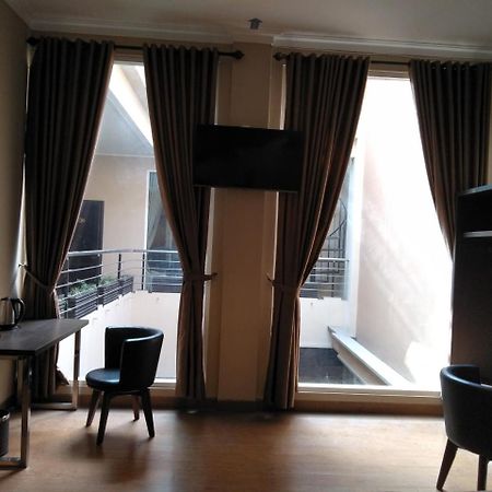 Malang City Boulevard Homestay Esterno foto