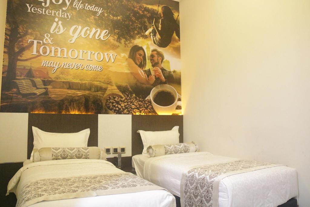 Malang City Boulevard Homestay Esterno foto