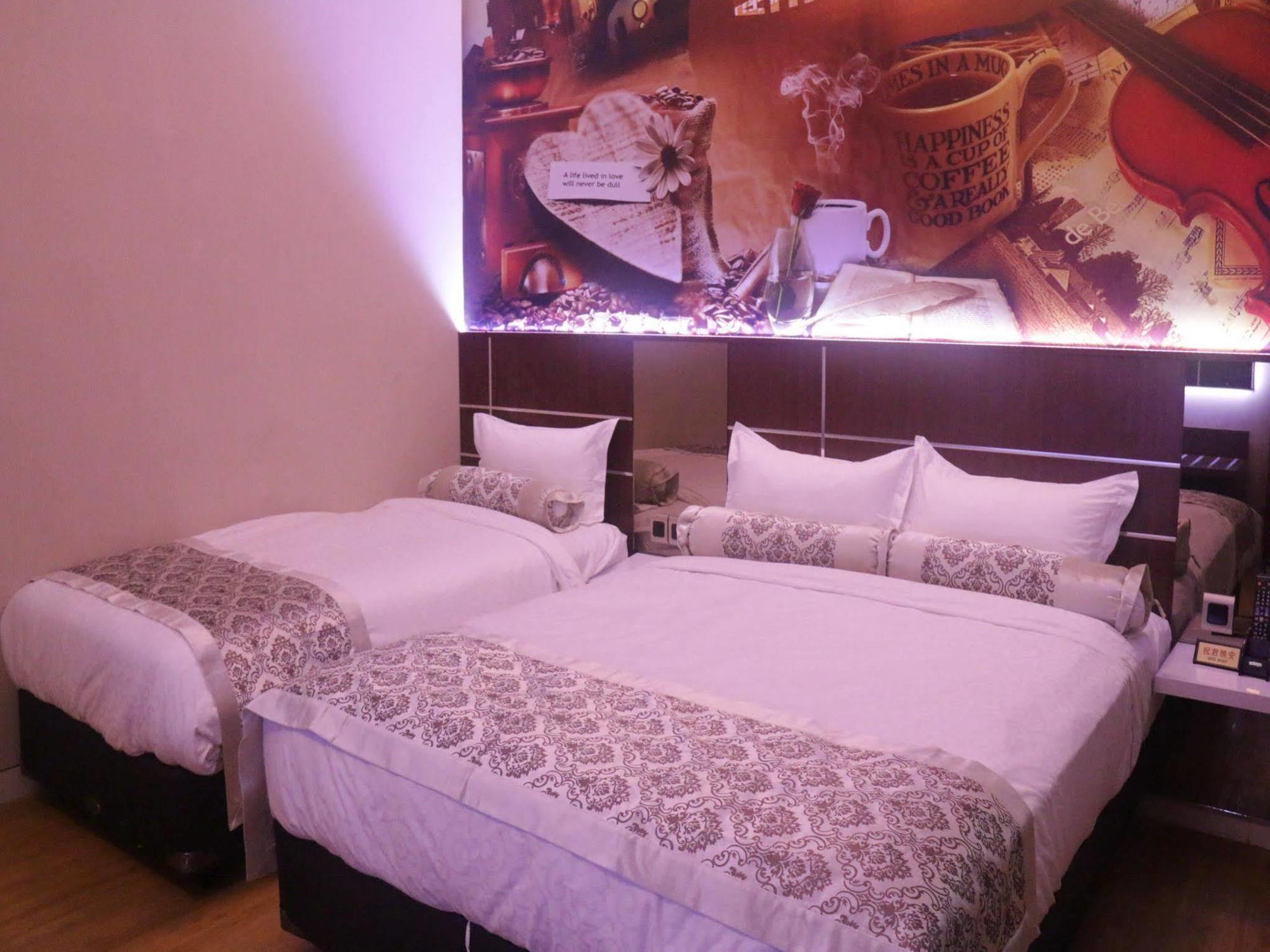 Malang City Boulevard Homestay Esterno foto