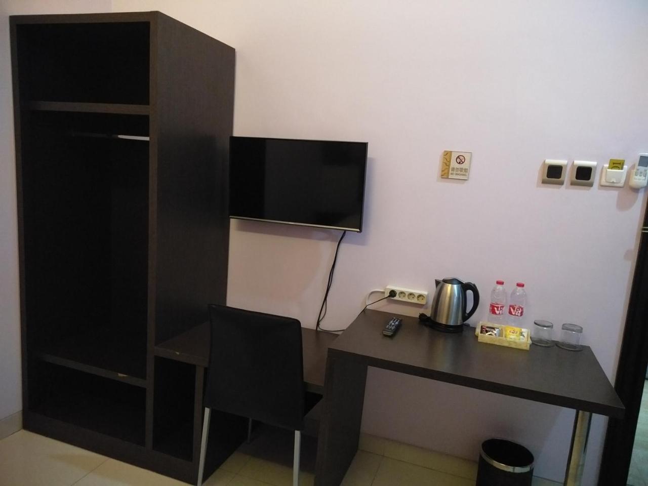 Malang City Boulevard Homestay Esterno foto