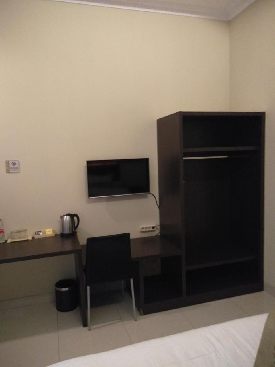 Malang City Boulevard Homestay Esterno foto