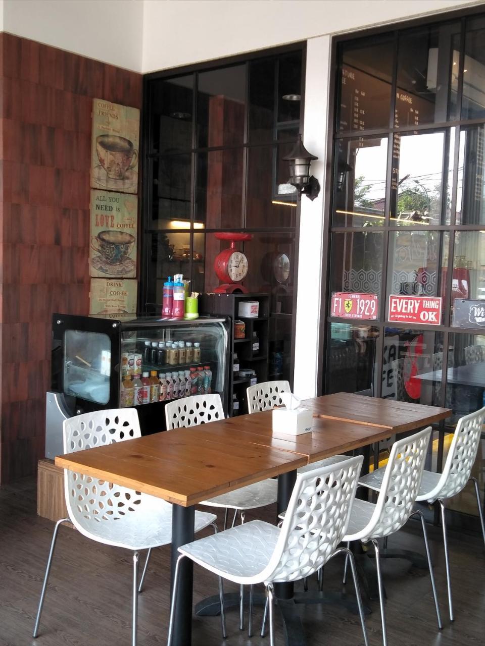 Malang City Boulevard Homestay Esterno foto
