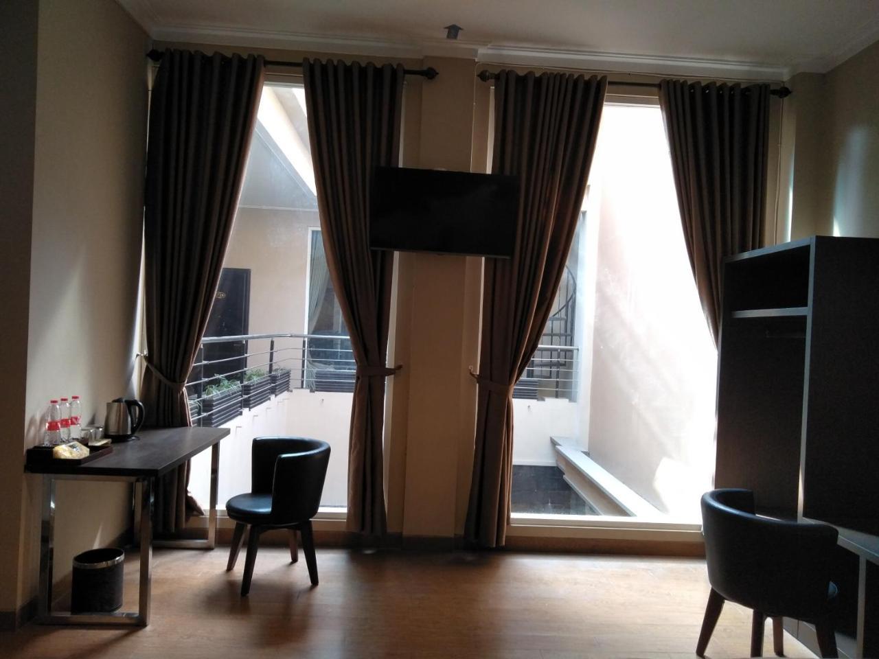 Malang City Boulevard Homestay Esterno foto