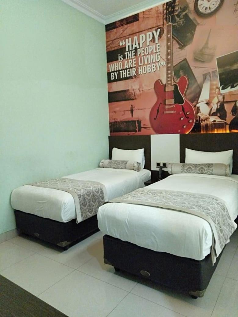 Malang City Boulevard Homestay Esterno foto