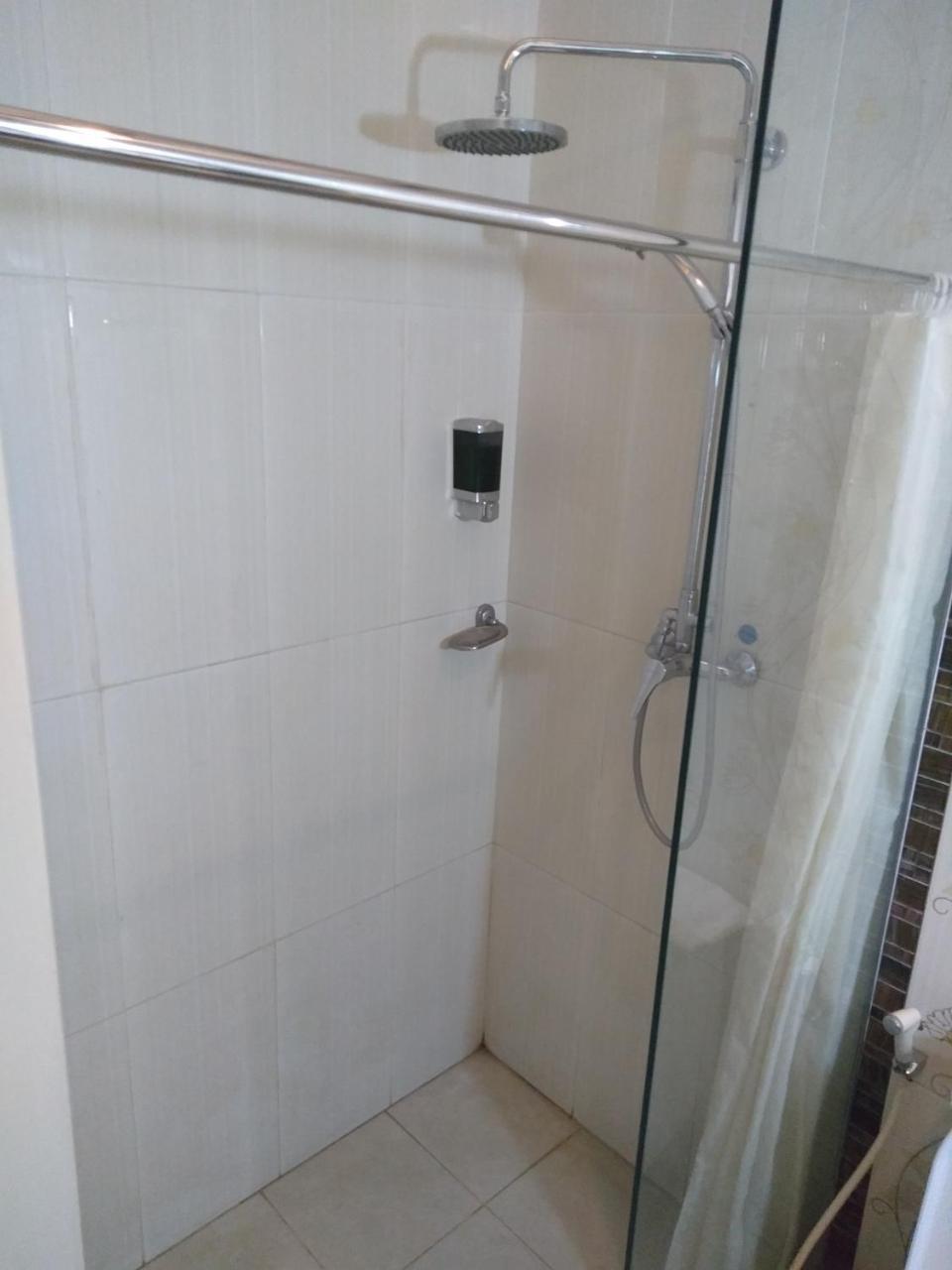 Malang City Boulevard Homestay Esterno foto